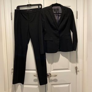 Banana Republic Factory Fitted Black Suit Small